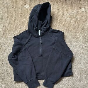 Lululemon Black scuba quarter zip